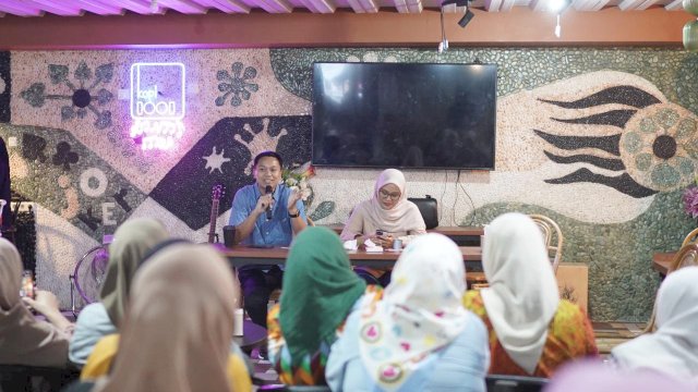 Dukungan Emak-Emak Eks PDK Kuatkan Barisan untuk Paslon Seto-Rezki di Pilwalkot Makassar