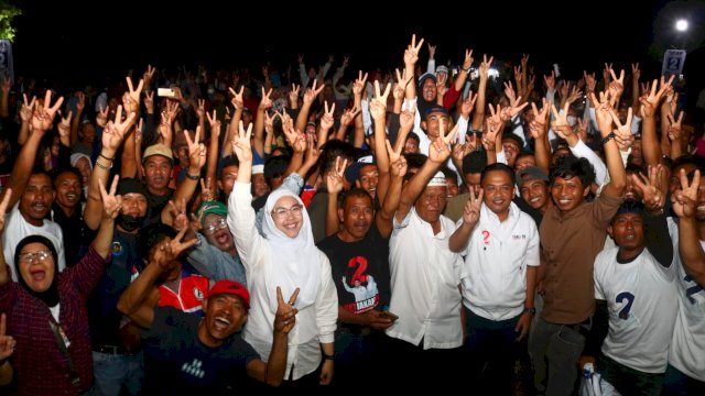 Bakar Semangat Warga, Ilham Azikin Komitmen Wujudkan Kampung Nelayan Maju di Pa’jukukang