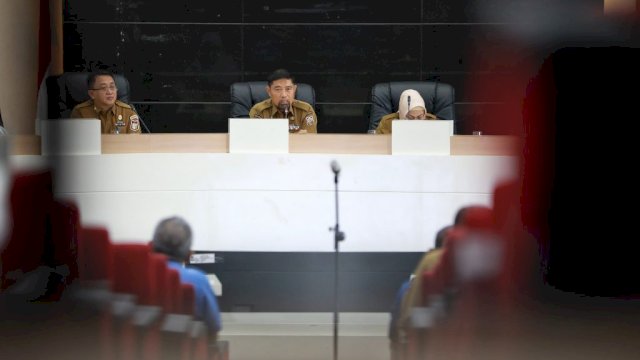 Pjs Wali Kota Makassar Pimpin Rapat Persiapan Perayaan HUT ke-417 Kota Makassar