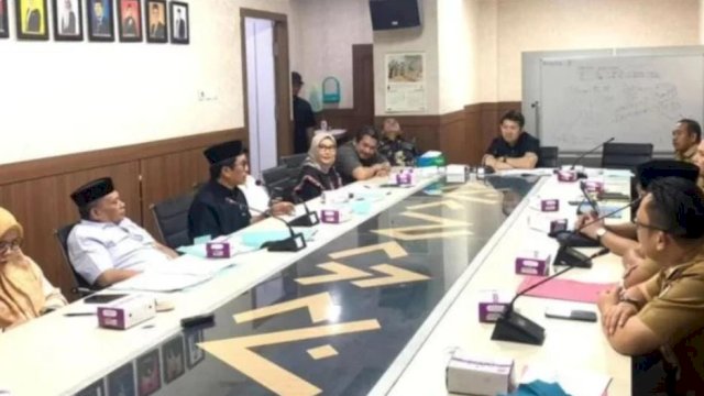 Komisi B DPRD Makassar Gelar Rapat Evaluasi Program SKPD Triwulan 