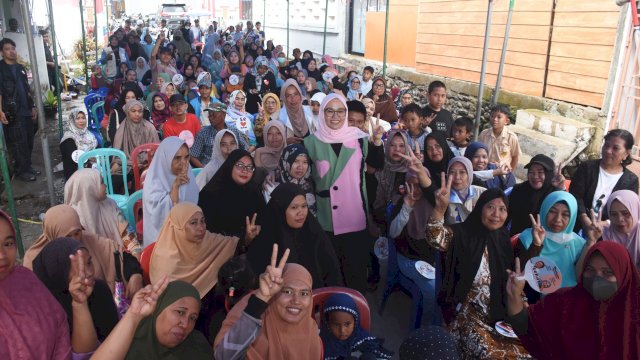 Hujan Deras Tak Halangi Antusiasme Warga Biringkanaya Sambut Kampanye Rezki Mulfiati Lutfi