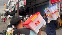 Bantuan Tim Orange Care Sosial bagi Korban Kebakaran di Jalan Laiya, Makassar