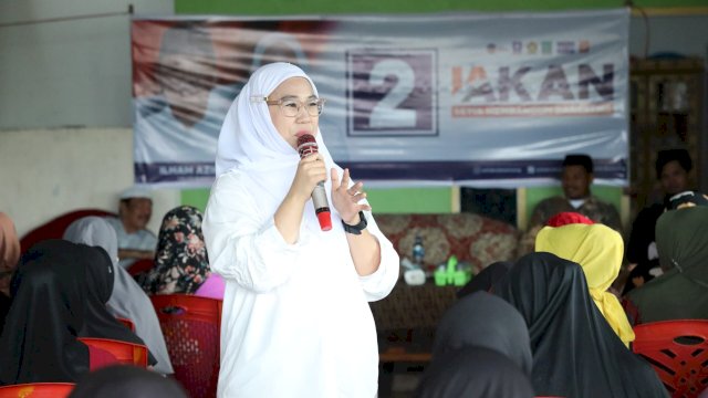 Ilham-Kanita Janji Perbaiki Infrastruktur dan Kesehatan Warga Desa Papanloe