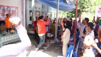 Dianggap Mampu Sejahterakan Rakyat Danny Pomanto Disambut Antusias Masyarakat Desa Manunggal Lutim