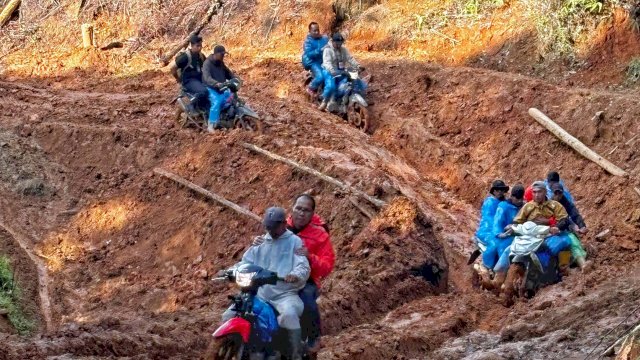 Warga Seko Bersatu Menangkan DIA  80  di Pilgub Sulsel