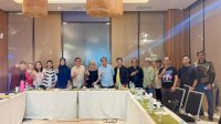 Rocky Gerung Dorong Seto-Rezki Tampil Prima dengan Visi Nyata di Debat Pamungkas Pilwalkot Makassar