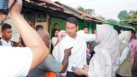 Pasangan Andi Seto – Rezki Lutfi Kunjungi Lokasi Kebakaran Asrama Kodam di Makassar