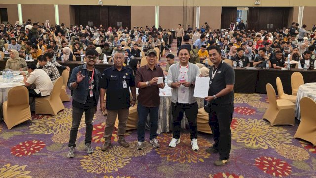 Indosat Dukung Pilkada Serentak 2024 di Sulawesi Selatan dengan 7.800 Kartu Data