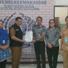 Kadis Dukcapil Sulsel Serahkan Biodata Pengganti KTP kepada 75 Warga Binaan Lapas Makassar