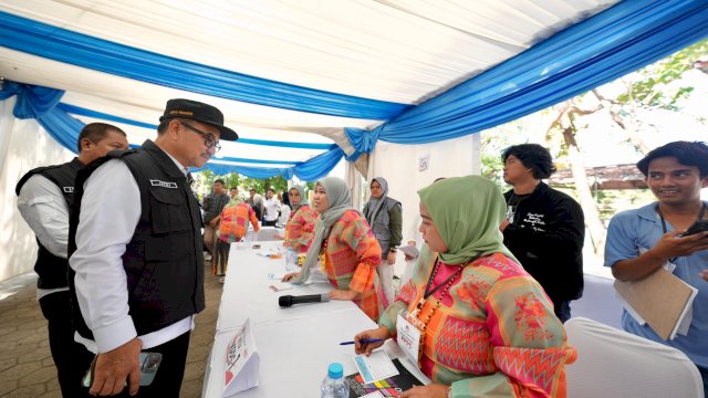 Sekda Sulsel Tinjau Pelaksanaan Pilkada di Gowa, Pastikan Proses Berjalan Lancar
