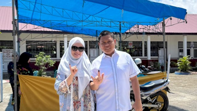 Wakil Ketua DPRD Sulsel Yasir Mahmud Nyoblos di Kampung Halaman, Harap Pilkada Berjalan Luber dan Jurdil