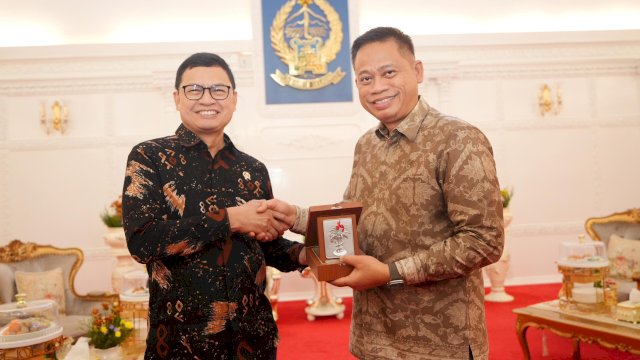 Pj Gubernur Fadjry Djufry Dukung BPOM Berantas Skincare Berbahaya di Sulsel