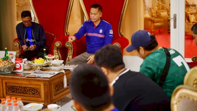 Pj Gubernur Sulsel Prof Fadjry Djufry Tegaskan Target Pembangunan Usai Jalan Sehat Bersama Jurnalis