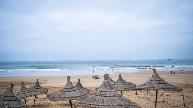 Pantai di Maroko