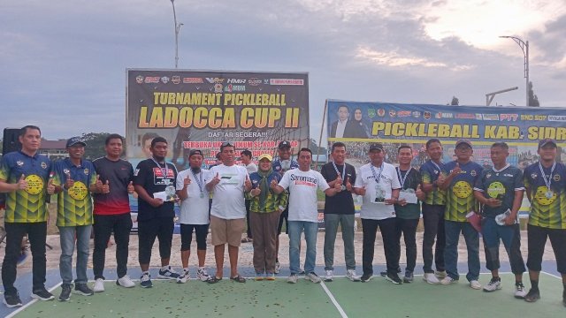 Bupati Terpilih Sidrap Hadiri Penutupan Turnamen Pickleball Ladocca Cup di Rappang