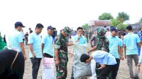Pangdam XIV Hasanuddin Hadiri Aksi Bersih Pantai di Bulukumba
