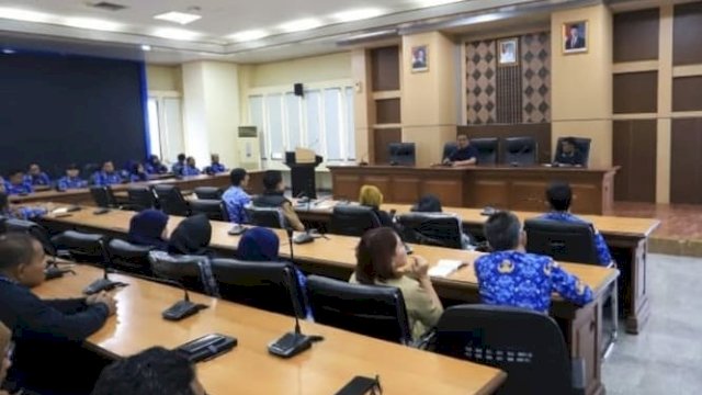 Wakil Ketua DPRD Sulsel Pimpin Briefing ASN, Tekankan Profesionalisme dan Inovasi