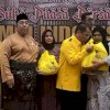 Rahman Pina Dampingi Ketum AMPG Bagi 10 Ribu Paket Lebaran di Jakarta