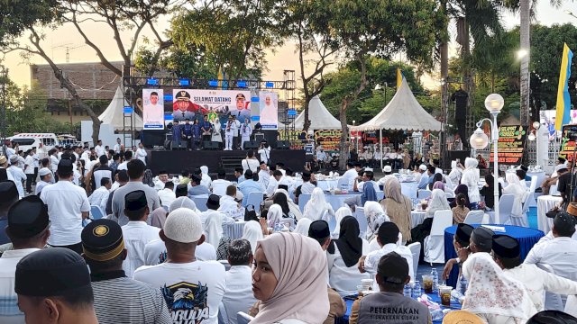 Buka Puasa Bersama Bupati dan Wakil Bupati Sidrap, Ribuan Warga Hadiri Rumah Jabatan yang Terbuka untuk Rakyat
