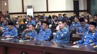 Bupati Luwu Hadiri Rapat Pleno TPAKD dan Pengukuhan Kepala OJK Sulselbar