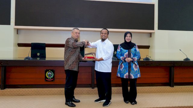 Gubernur Sulsel Usulkan Seaplane ke Menhub untuk Perkuat Konektivitas Kepulauan