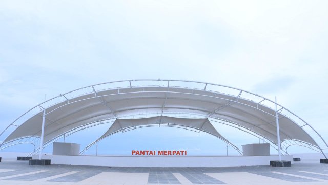 Pertama Kali dalam Sejarah, Shalat Idulfitri Kabupaten Bulukumba Dipusatkan di Pantai Merpati