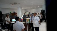 Wali Kota Makassar Sidak Ruang Kerja di Balai Kota, Tegaskan Pentingnya Disiplin Pegawai