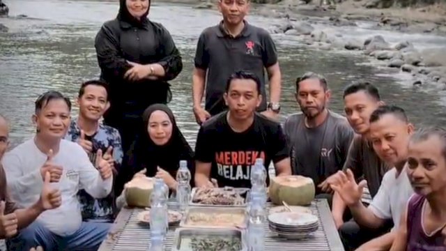 Bupati Sidrap Kenalkan Wisata Kuliner di Atas Air di Sungai Lampiring