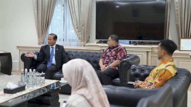 Wali Kota Makassar Bahas Transformasi Sampah Jadi Energi Bersama Menteri LHK