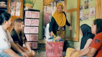 Bersama PNM, Ibu Rabasia Sukses Jadi Pengusaha Laundry
