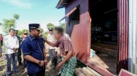 Gubernur Andi Sudirman Serahkan Bantuan Bedah Rumah di Barru