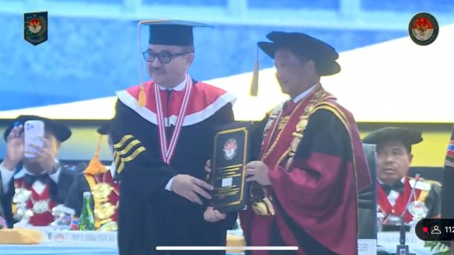 Jufri Rahman Raih IPK Tertinggi Nasional Lulusan S3 IPDN