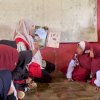 Mahasiswa KKN UNHAS Hidupkan Budaya Literasi Anak Melalui &ldquo;Membaca Nyaring&rdquo;