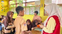 Mahasiswa KKN UNHAS Gelombang 114 Tumbuhkan Semangat Literasi lewat Proyek &ldquo;Pohon Harapan&rdquo; di Gowa