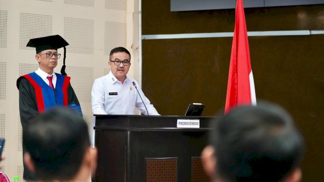 Kepala Ombudsman Sulsel Raih Gelar Doktor, Sekda Sulsel: Disertasinya Bisa Jadi Strategi Cegah KKN