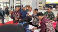 Pemkab Sidrap Serahkan 310 SK Pengangkatan PPPK Tahun 2024