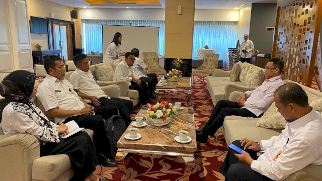 Asdep Kemenko Polhukam: Literasi Digital Jadi Kunci Lindungi Masyarakat dari Hoaks dan Ancaman Siber