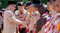 Bupati Sidrap Syaharuddin Alrif Raih Penghargaan Karya Bakti