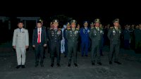 Gubernur Andi Sudirman Ikuti Apel Kehormatan dan Renungan Suci di TMP Panaikang