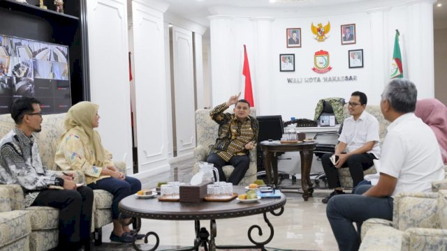 Munafri Ajak PSF Tingkatkan Kualitas Guru: &ldquo;Kalau Gaji Rp50 Juta, Semua Mau Jadi Guru&rdquo;