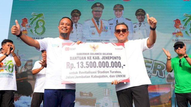 Gubernur Sulsel Serahkan Rp13,5 Miliar untuk Revitalisasi Stadion Turatea dan Infrastruktur Jeneponto