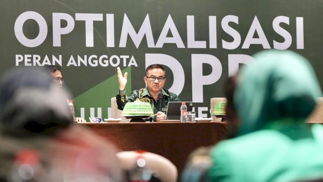 Sekprov Sulsel Jufri Rahman Jadi Narasumber Bimtek Anggota DPRD PPP