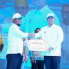 Gubernur Andi Sudirman Sulaiman Serahkan Rp15 Miliar untuk Kabupaten Pangkep
