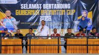 Gubernur Sulsel Buka Turnamen badminton Cup