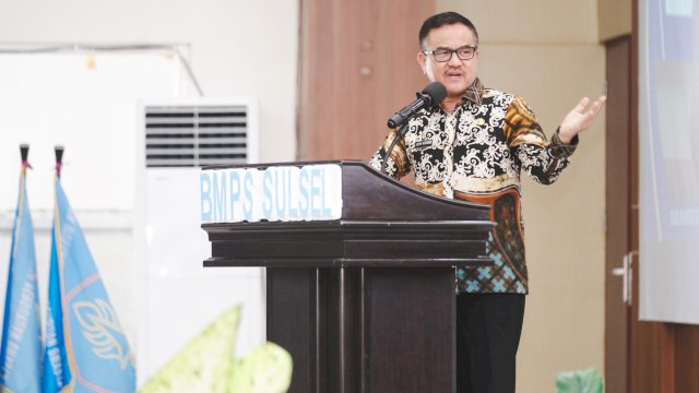 Gubernur Sulsel Terima Penghargaan BMPS Nasional, Sekda: Sekolah Swasta Mitra Strategis Pemerintah