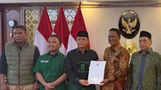 Menkumham Supratman Satukan Dua Kubu PPP