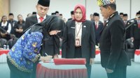 Gubernur Kaltara Lantik 129 PPPK Tahap II, Langsung Ingatkan Soal Disiplin ASN
