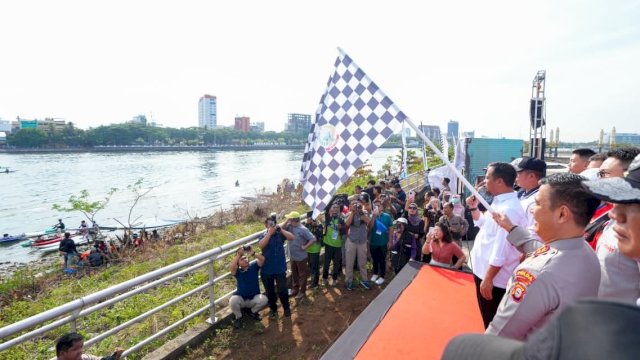 Gubernur Sulsel, Andi Sudirman Sulaiman Membuka Katinting Race