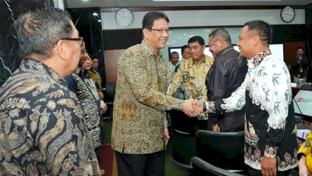 Gubernur Sulsel Sampaikan Usulan Penguatan Program Daerah ke Menteri Keuangan RI