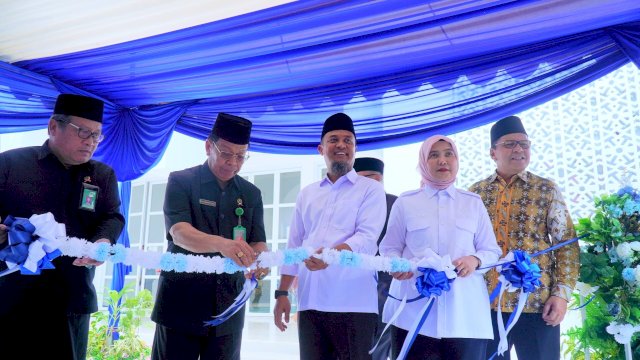Wakil Wali Kota Makassar, Aliyah Mustika Ilham, Hadiri Peresmian Masjid dan Lapangan Tenis Pengadilan Negeri Makassar